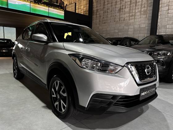 NISSAN KICKS 1.6 16V FLEXSTART S 4P XTRONIC NISSAN KICKS 1.6 16V FLEXSTART S 4P XTRONIC